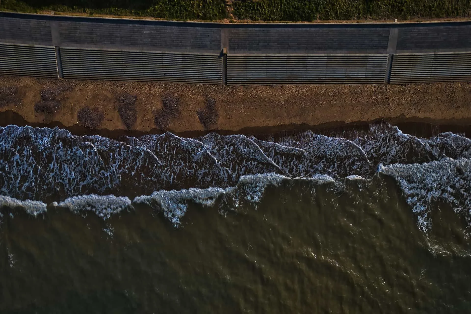 Main Components of a Concrete Seawall